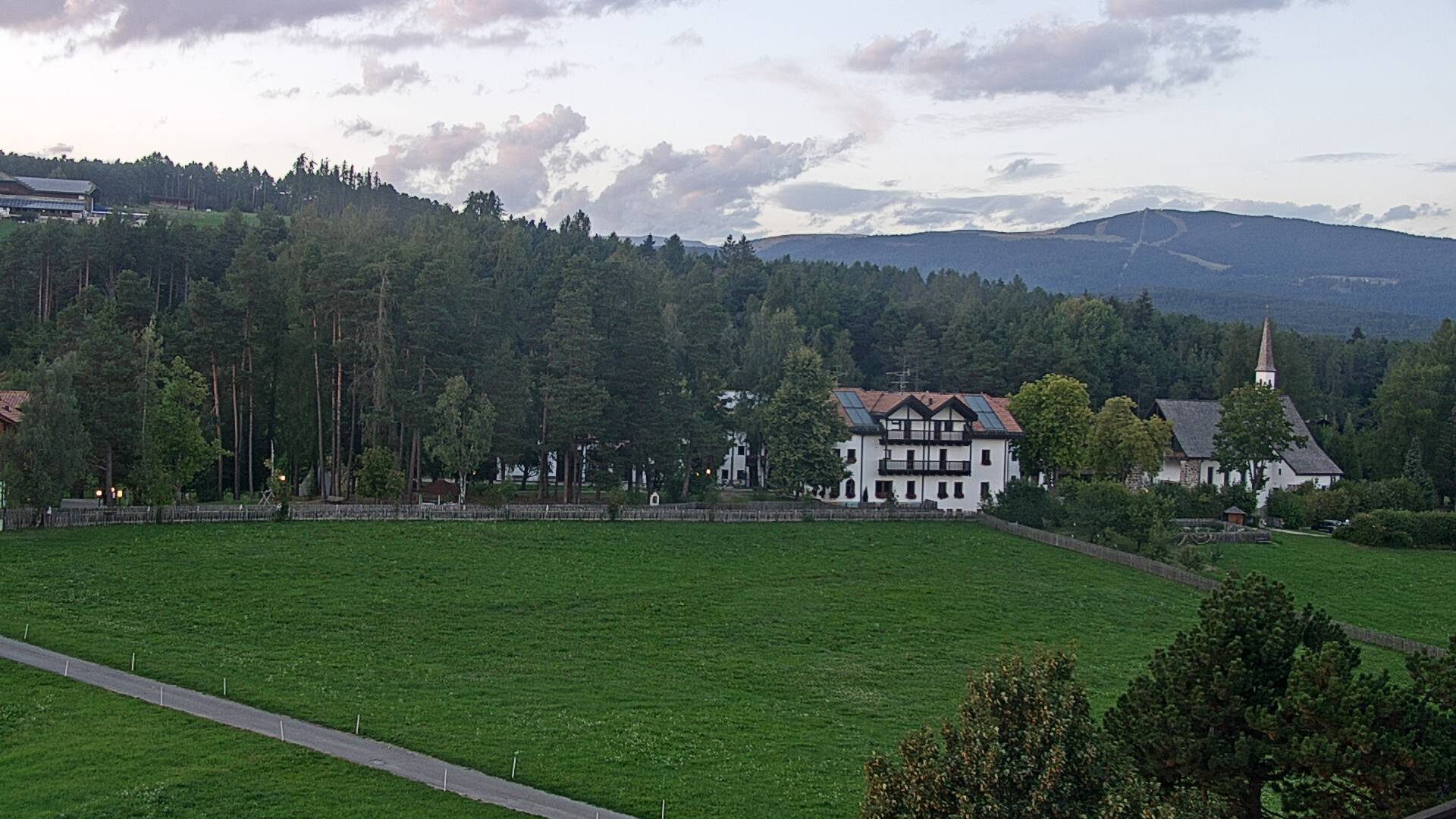 Panorama altopiano e skiarea Renon